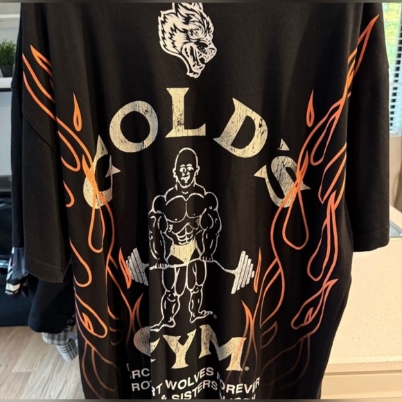 Darc Sport x Gold's Gym Crossover L Oversized Blk Tee - Picture 8 of 9